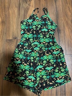 Old Navy Girls’ Sleeveless Tropical Romper - Black XS